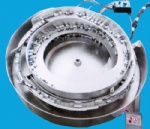 bowl feeder for capacitor cores